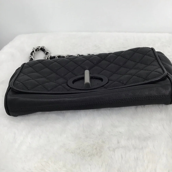 Talbots Quilted Leather Classic Clutch Shoulder Bag Silver Chain Hardware - Picture 5 of 14